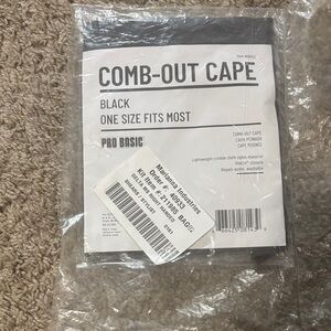Pro Basic Black Comb-Out Cape – One Size Fits Most